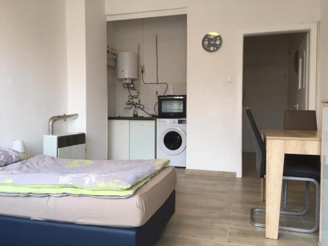 Hannover-Linden, Falkenstr.1 Ap. 1 エクステリア 写真
